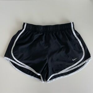 Black Nike Tempo Running Shorts - Medium